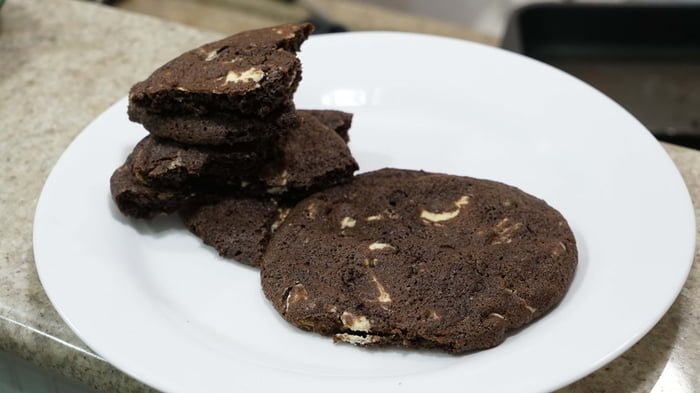 Cozinha de Solteiro Ep 7 – Cookie de Cacau FRAME