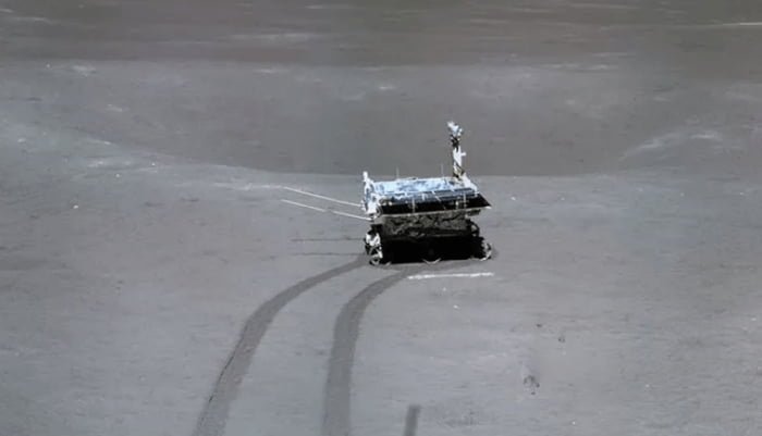 Representação do Rover Yutu-2 em atuação