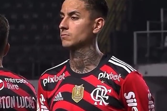 Flamengo-patch-errado-gafe-brasileirao-santos
