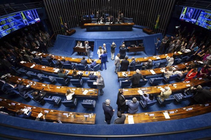 imagem colorida mostra plenário do senado - metrópoles