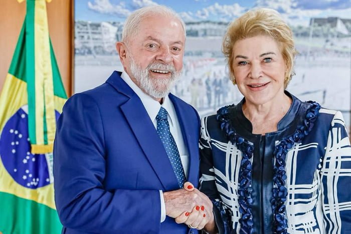 Imagem do presidente Lula com Marta Suplicy - Metrópoles