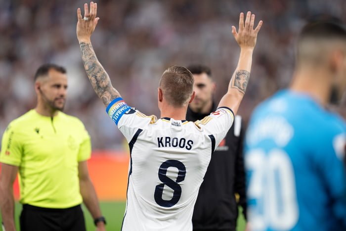 Homenagem para Kroos em sua despedida do Santiago Bernabéu - Metrópoles