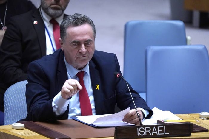 Imagem colorida mostra ministro das Relações Exteriores israelense, Israel Katz, durante fala na ONU - Metrópoles