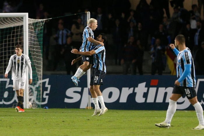 Grêmio vence na Libertadores